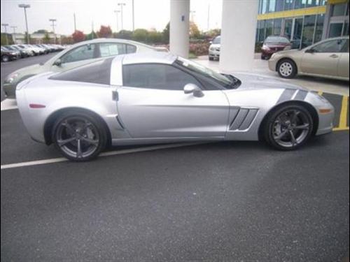 Chevrolet Corvette 2011 photo 3