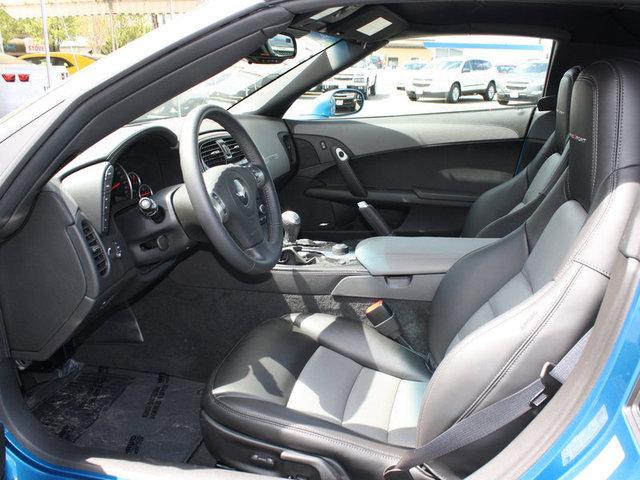 Chevrolet Corvette 2011 photo 1