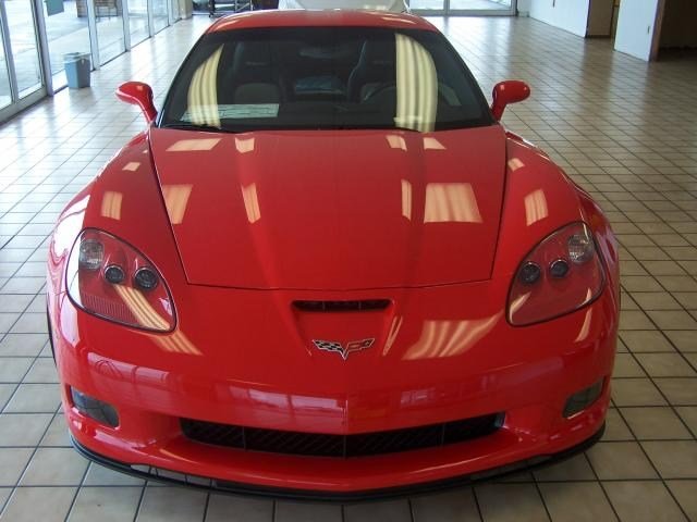 Chevrolet Corvette 2011 photo 1