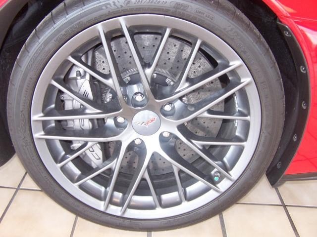 Chevrolet Corvette 2011 photo 3