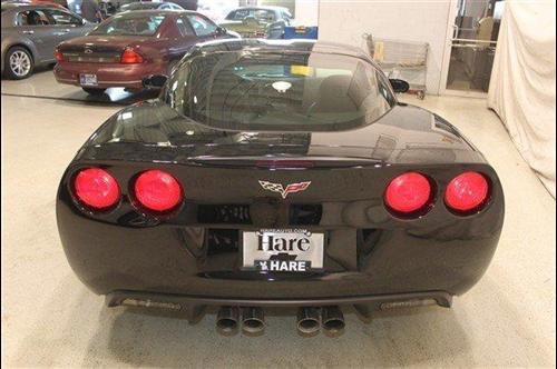 Chevrolet Corvette 2011 photo 2