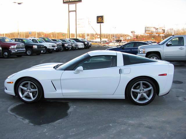 Chevrolet Corvette 2011 photo 5