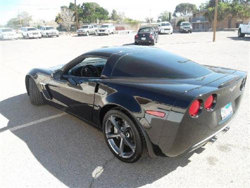 Chevrolet Corvette 2011 photo 2