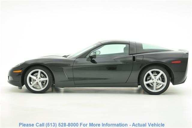 Chevrolet Corvette 2011 photo 2