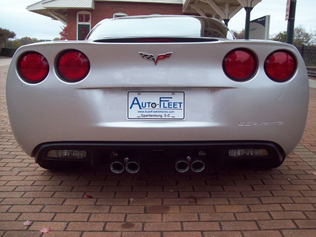 Chevrolet Corvette 2012 photo 3