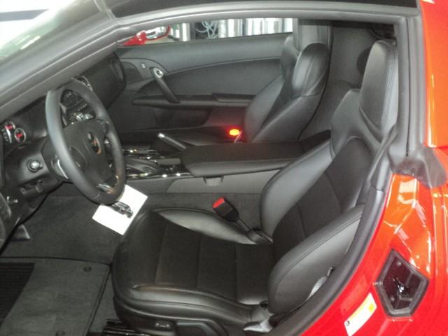 Chevrolet Corvette 2012 photo 2