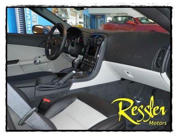 Chevrolet Corvette 2012 photo 2