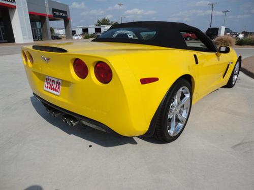 Chevrolet Corvette 2012 photo 2