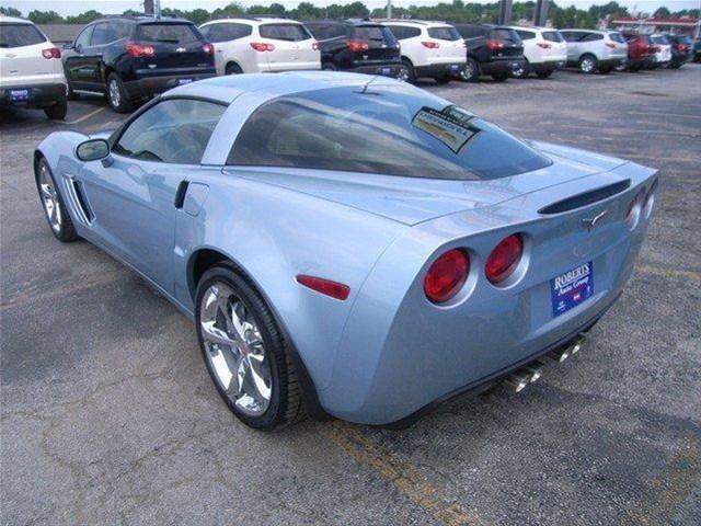 Chevrolet Corvette 2012 photo 4