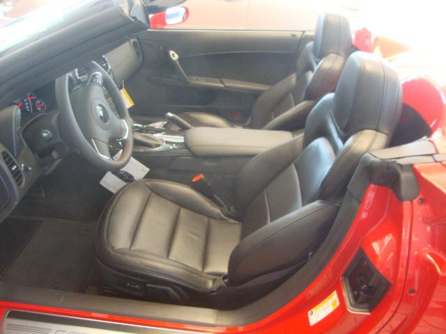 Chevrolet Corvette 2012 photo 4