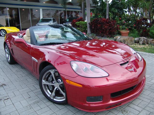 Chevrolet Corvette 2013 photo 1