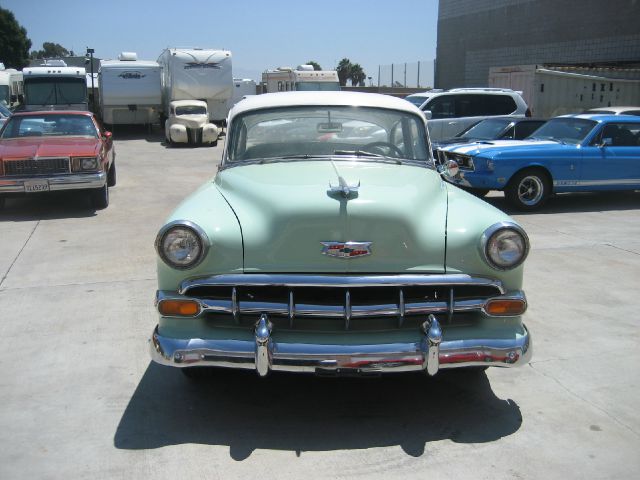 Chevrolet Coupe 1954 photo 1