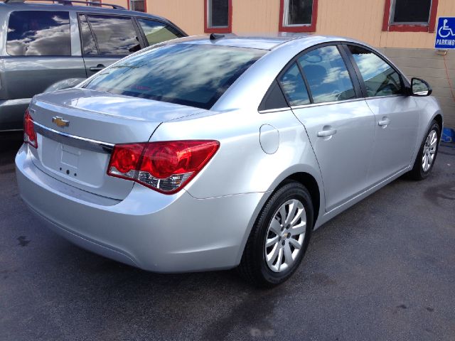 Chevrolet Cruze 2011 photo 4