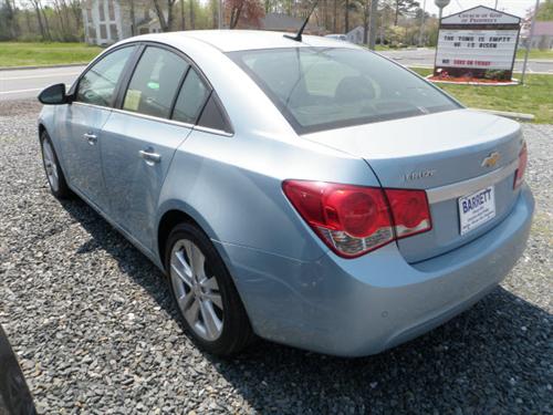 Chevrolet Cruze 2011 photo 2