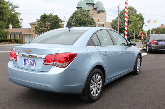 Chevrolet Cruze 2011 photo 3