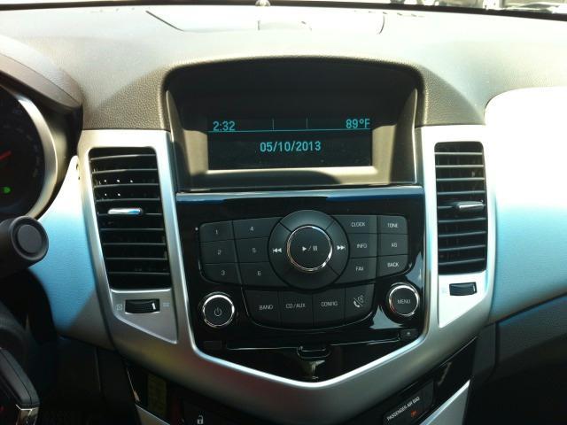Chevrolet Cruze 2011 photo 4