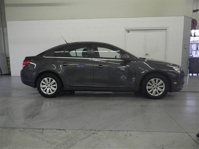 Chevrolet Cruze 2011 photo 1