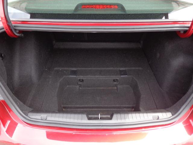 Chevrolet Cruze 2011 photo 2