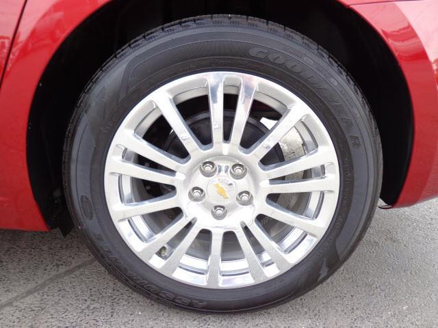 Chevrolet Cruze 2011 photo 3