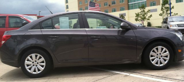 Chevrolet Cruze Continental Edition Sedan