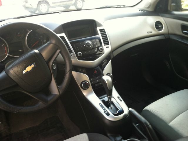Chevrolet Cruze 2011 photo 8