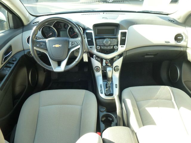 Chevrolet Cruze 2011 photo 11