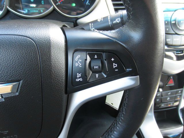 Chevrolet Cruze 2011 photo 3