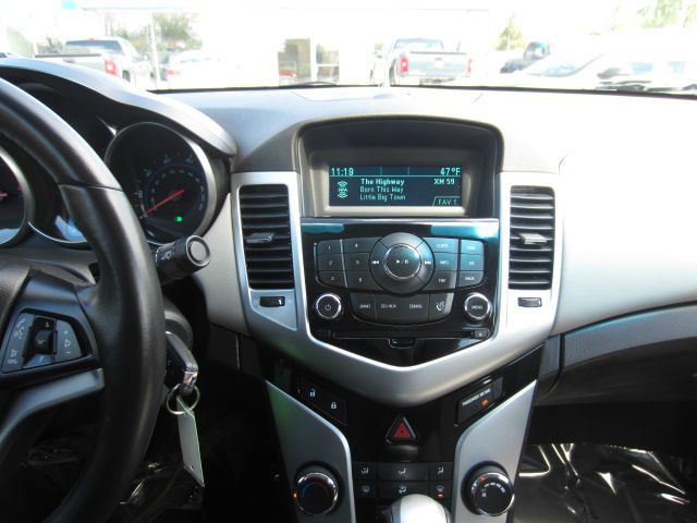 Chevrolet Cruze 2011 photo 8