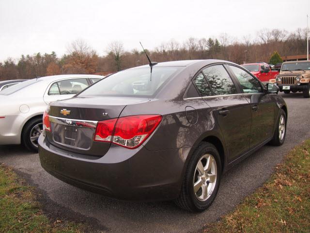 Chevrolet Cruze 2011 photo 4