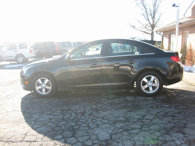Chevrolet Cruze 2011 photo 2