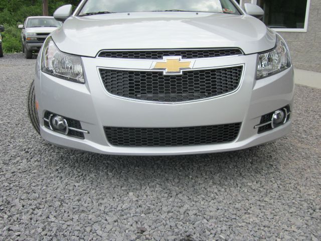 Chevrolet Cruze 2011 photo 2