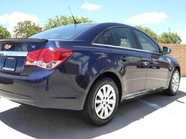 Chevrolet Cruze 2011 photo 1