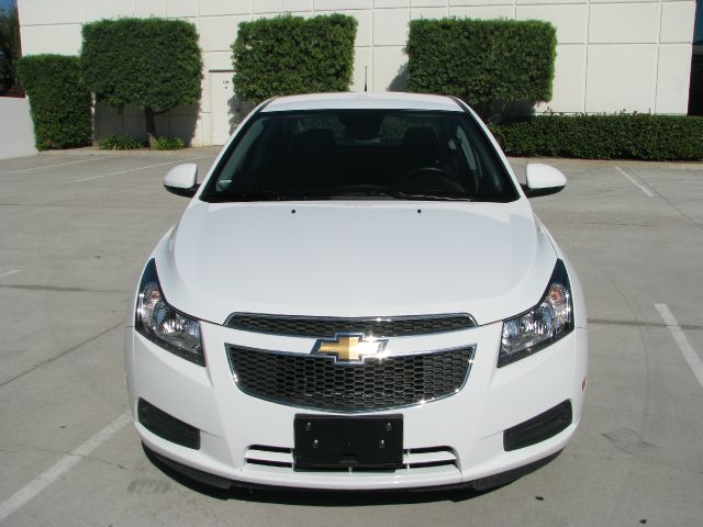 Chevrolet Cruze 2012 photo 3