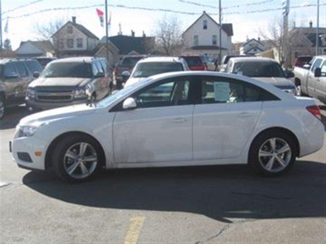 Chevrolet Cruze 2012 photo 2