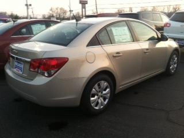Chevrolet Cruze Touring W/nav.sys Sedan
