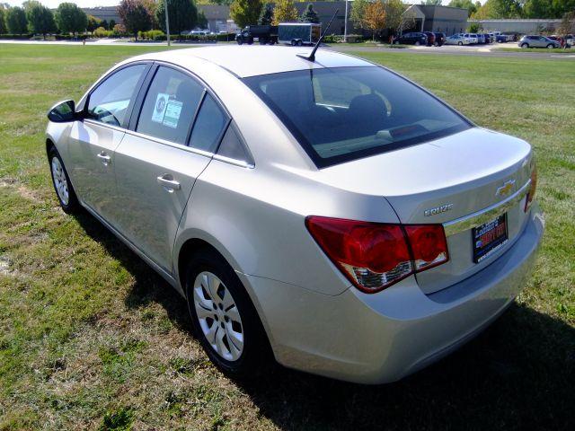 Chevrolet Cruze 2012 photo 4