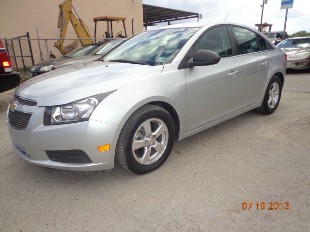 Chevrolet Cruze 2012 photo 2
