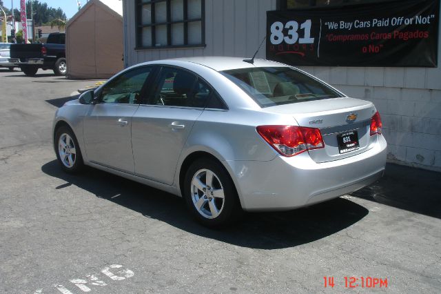 Chevrolet Cruze 2012 photo 3