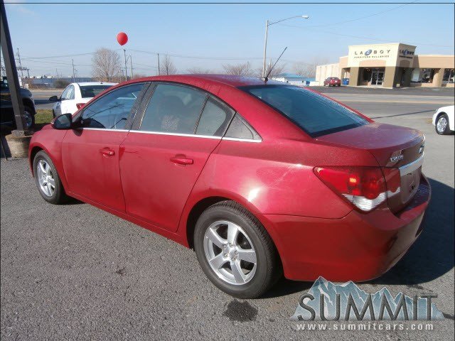 Chevrolet Cruze 2012 photo 2