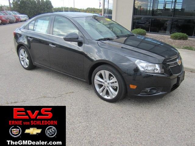 Chevrolet Cruze 4.6L V8 RWD Unspecified