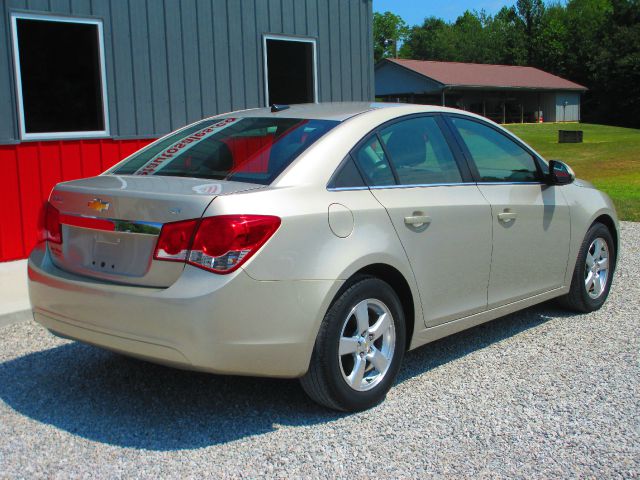 Chevrolet Cruze 2012 photo 2