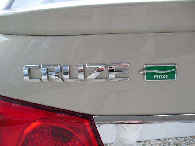 Chevrolet Cruze Z71, 4X4, LS, XCAB Sedan