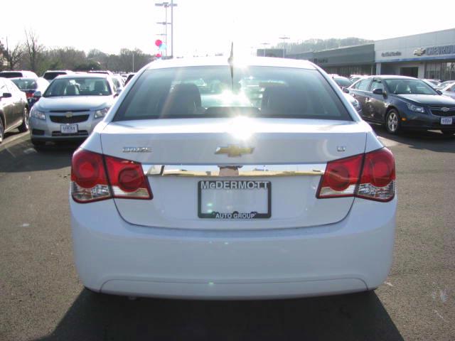 Chevrolet Cruze 2012 photo 3