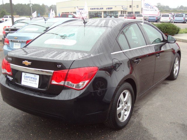Chevrolet Cruze 2012 photo 3