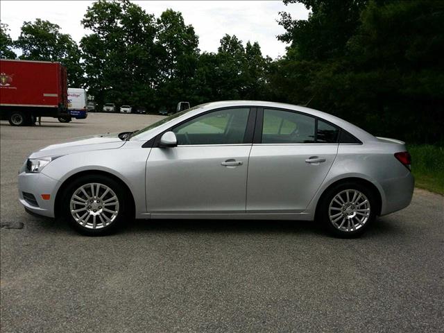 Chevrolet Cruze 2012 photo 2