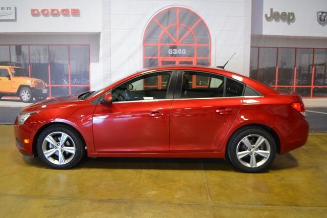Chevrolet Cruze 4dr Sdn 3.0L Luxury 4matic AWD Sedan