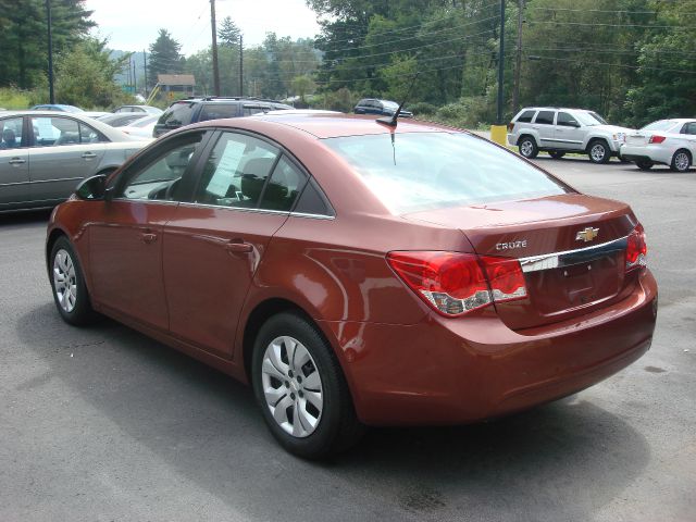 Chevrolet Cruze 2012 photo 3