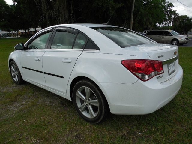 Chevrolet Cruze 2012 photo 2