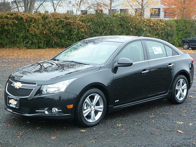 Chevrolet Cruze 2012 photo 2