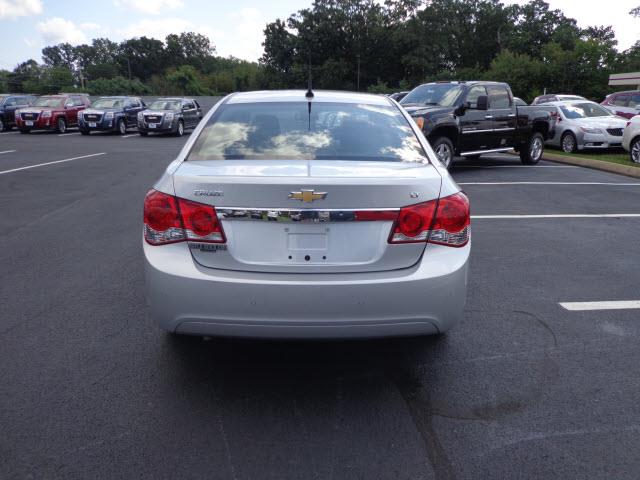 Chevrolet Cruze 2012 photo 2